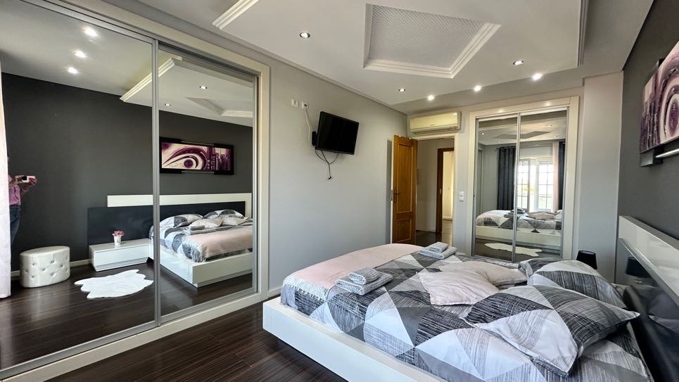 RIVA Beach House — photo 16